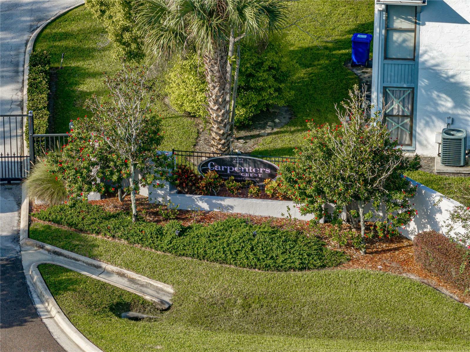 Property Photo: 222 Carpenters Way 14 FL 33805