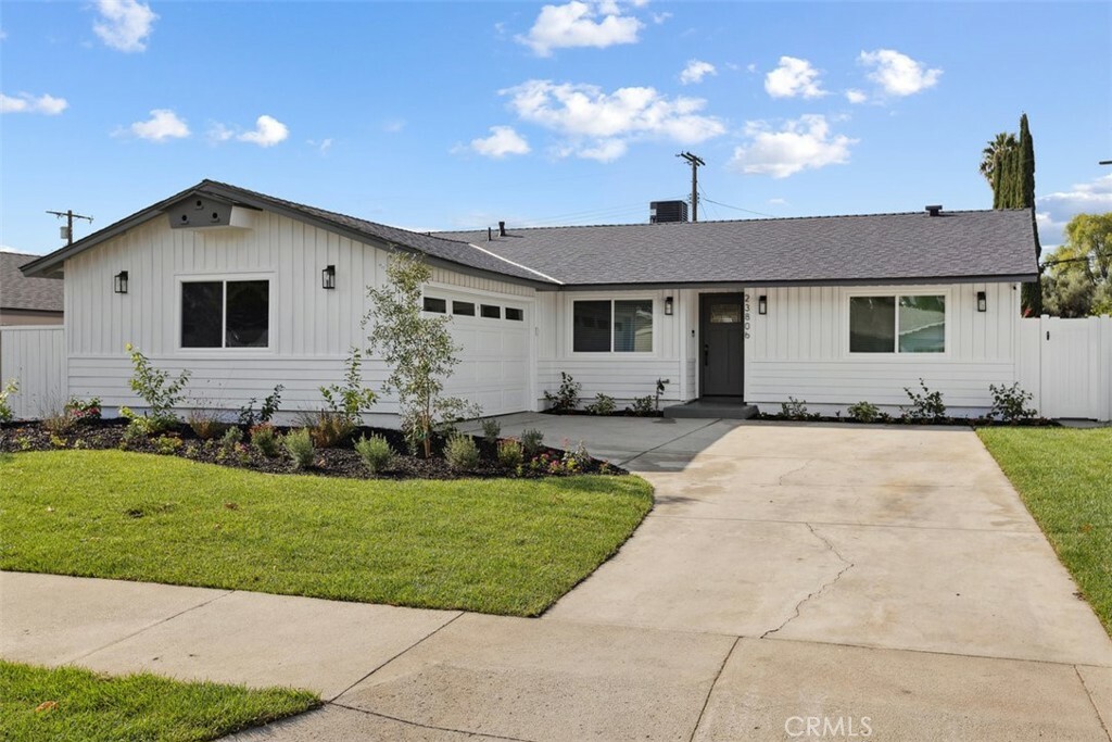 Property Photo:  23806 Kittridge Street  CA 91307 