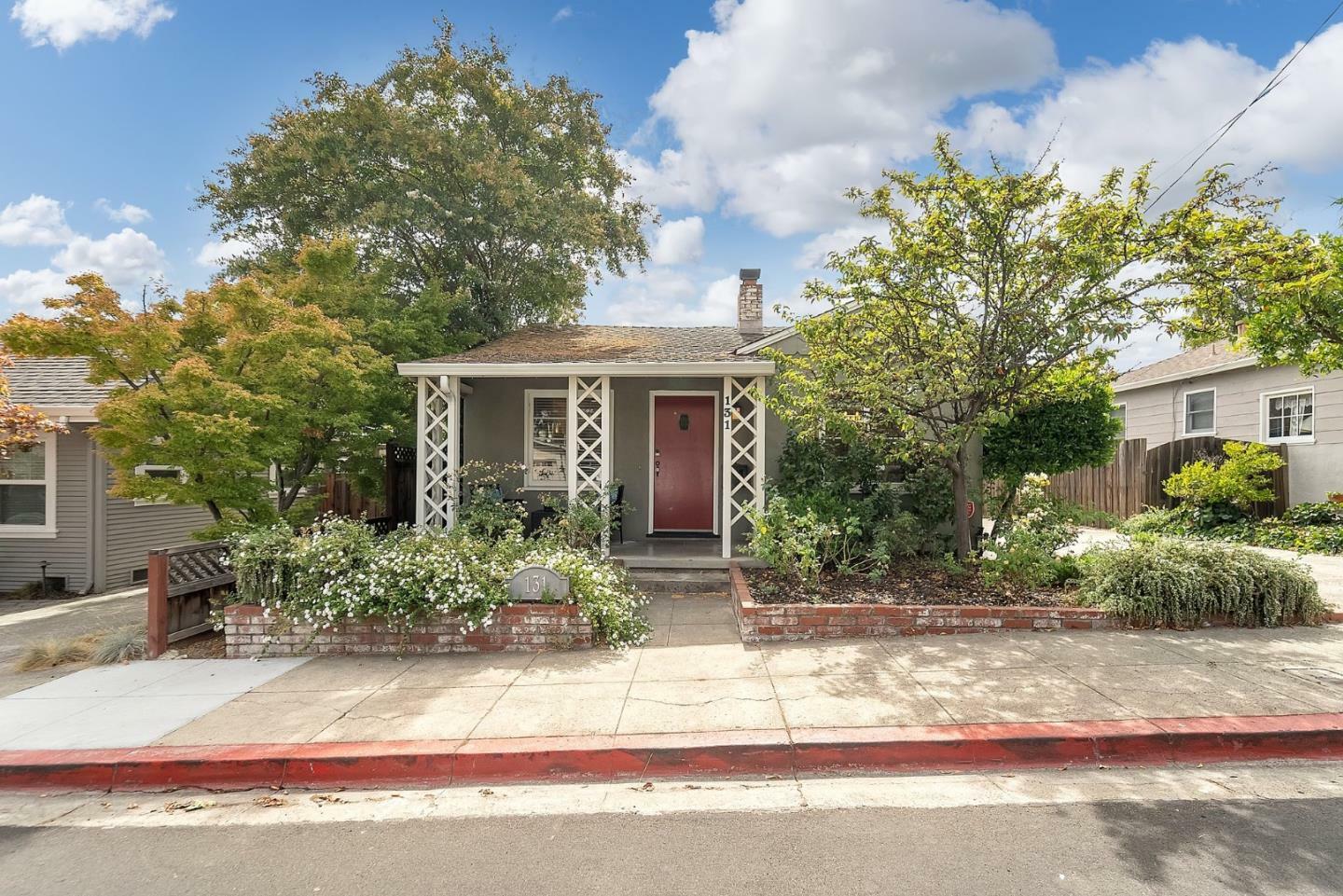 Property Photo:  131 Olive Street  CA 95030 