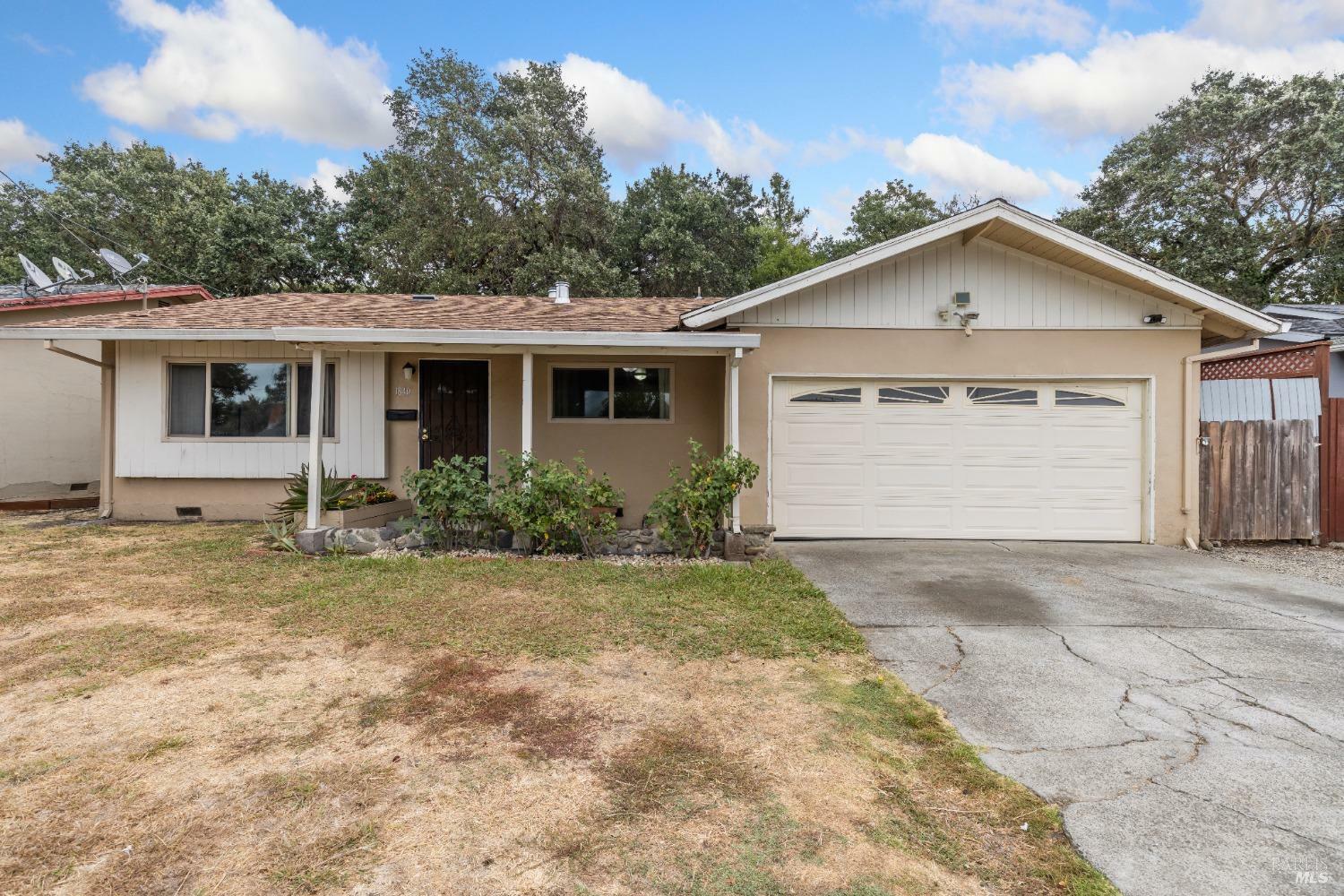 Property Photo:  1840 Rosewood Drive  CA 95407 