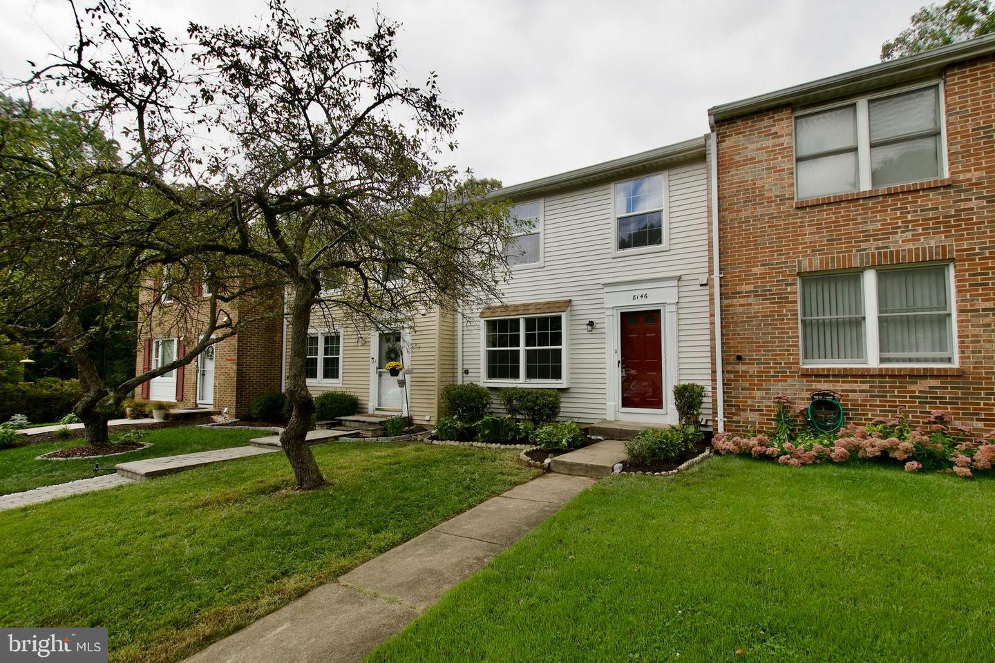 Property Photo:  8146 Loving Forest Court  VA 22153 