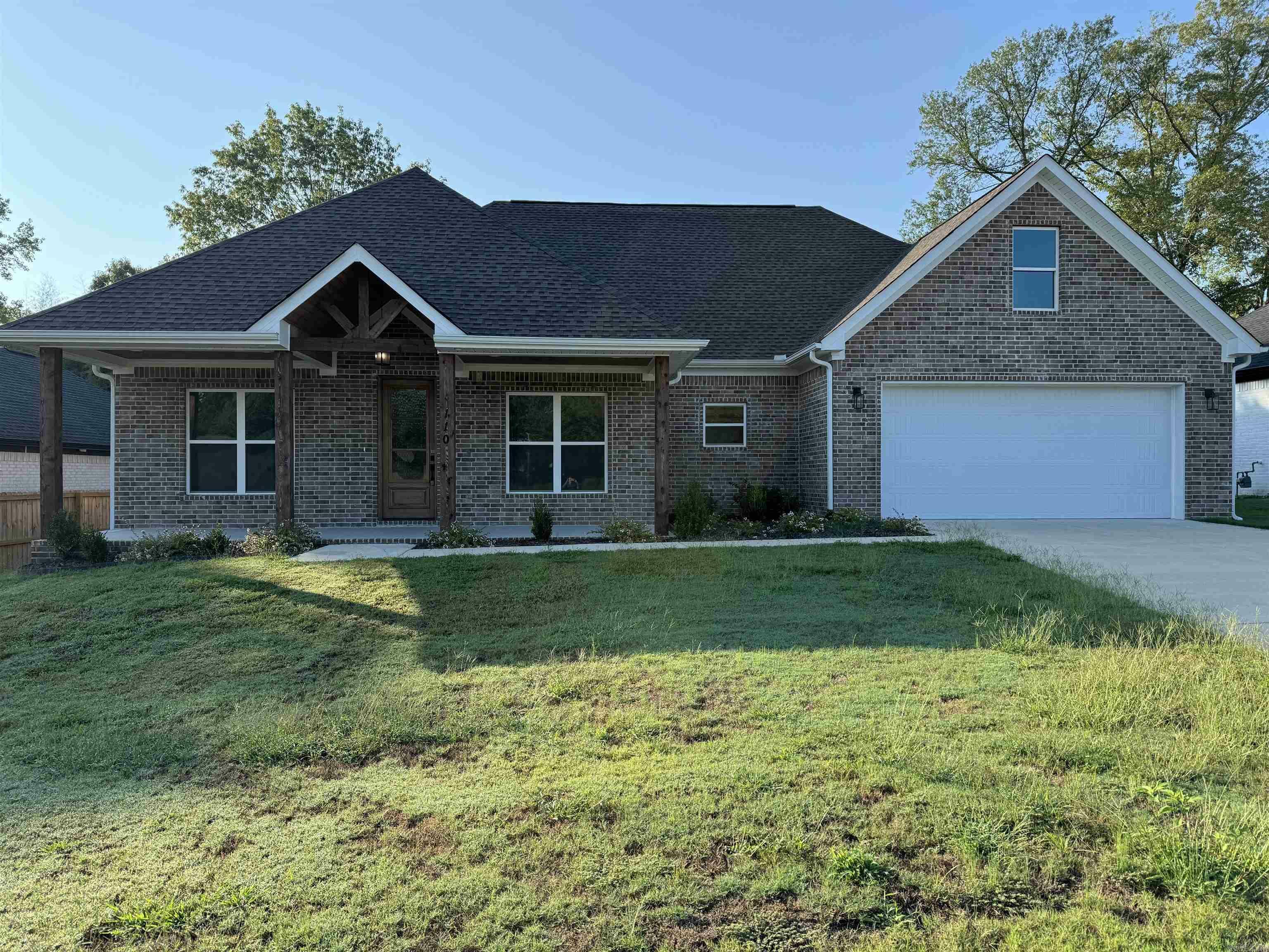 Property Photo:  110 Harmony Village Drive  AR 72015 