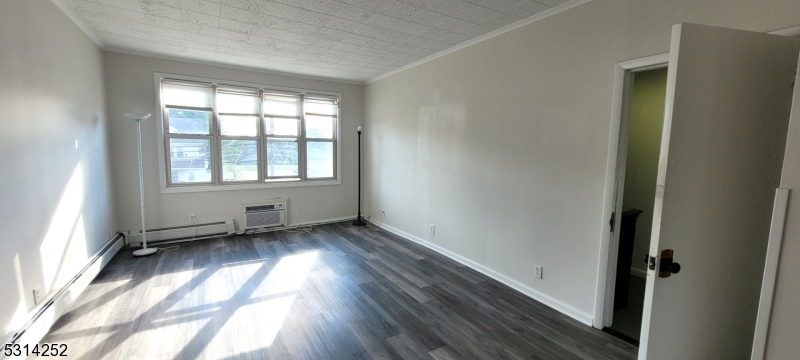 Property Photo:  351 Lake Ave 2  NJ 07071 