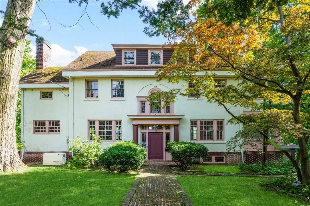 Property Photo:  22 Edgecliff Terrace  NY 10705 