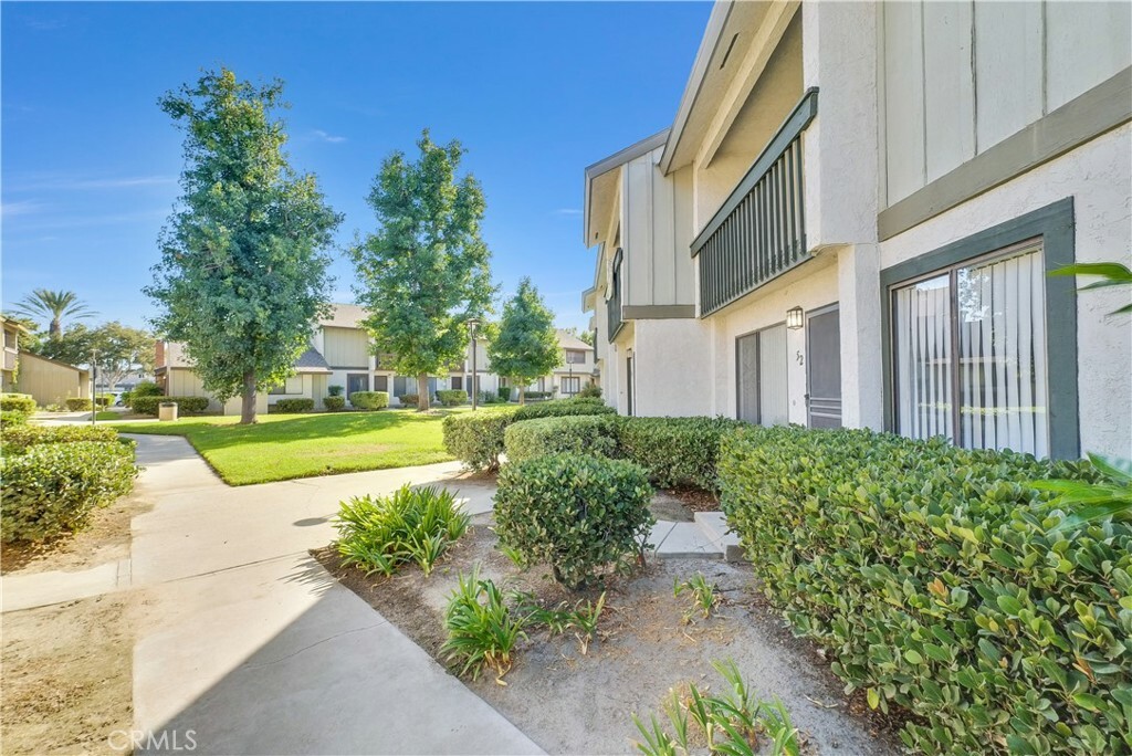 Property Photo:  1415 W Cerritos Avenue 52  CA 92802 