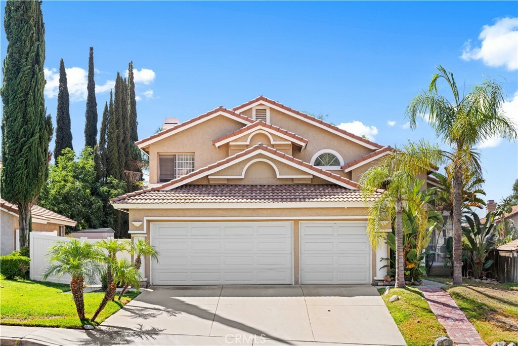 Property Photo:  21171 Gallant Fox Drive  CA 92557 