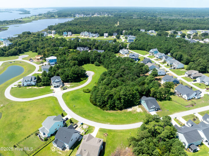 Property Photo:  808 Sweetgrass Street  NC 28445 