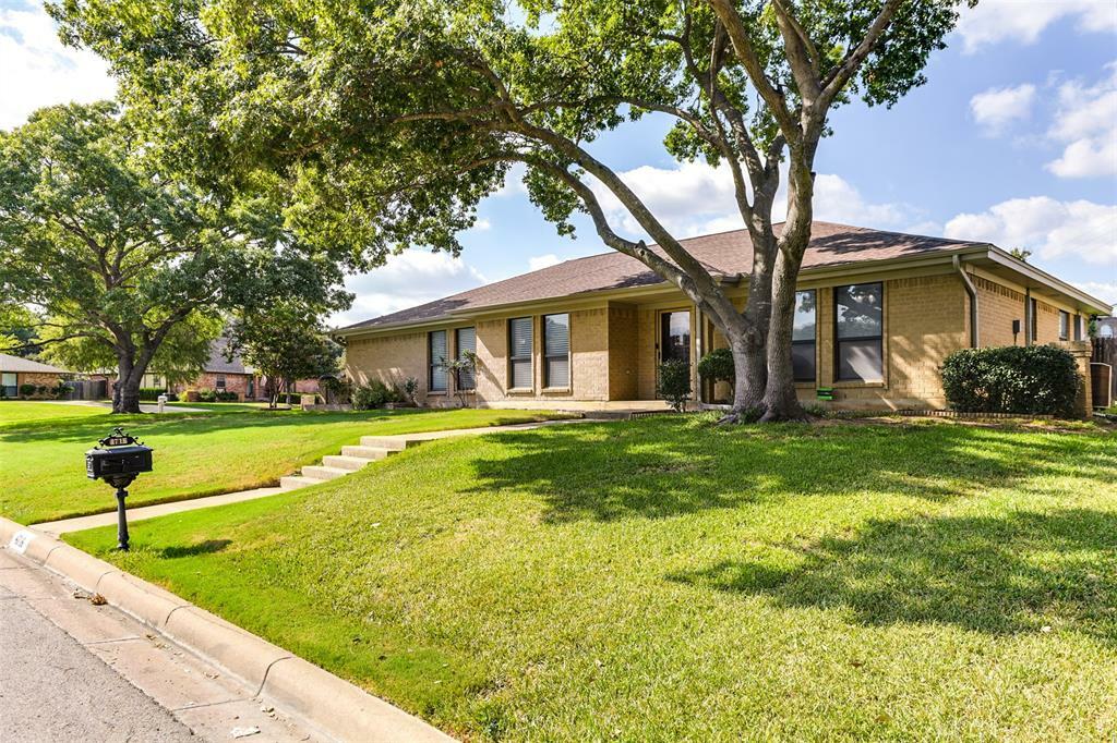 Property Photo:  4716 Cinnamon Hill Drive  TX 76133 