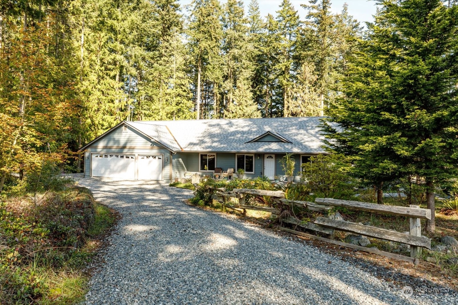 Property Photo:  499 Salal Street  WA 98277 