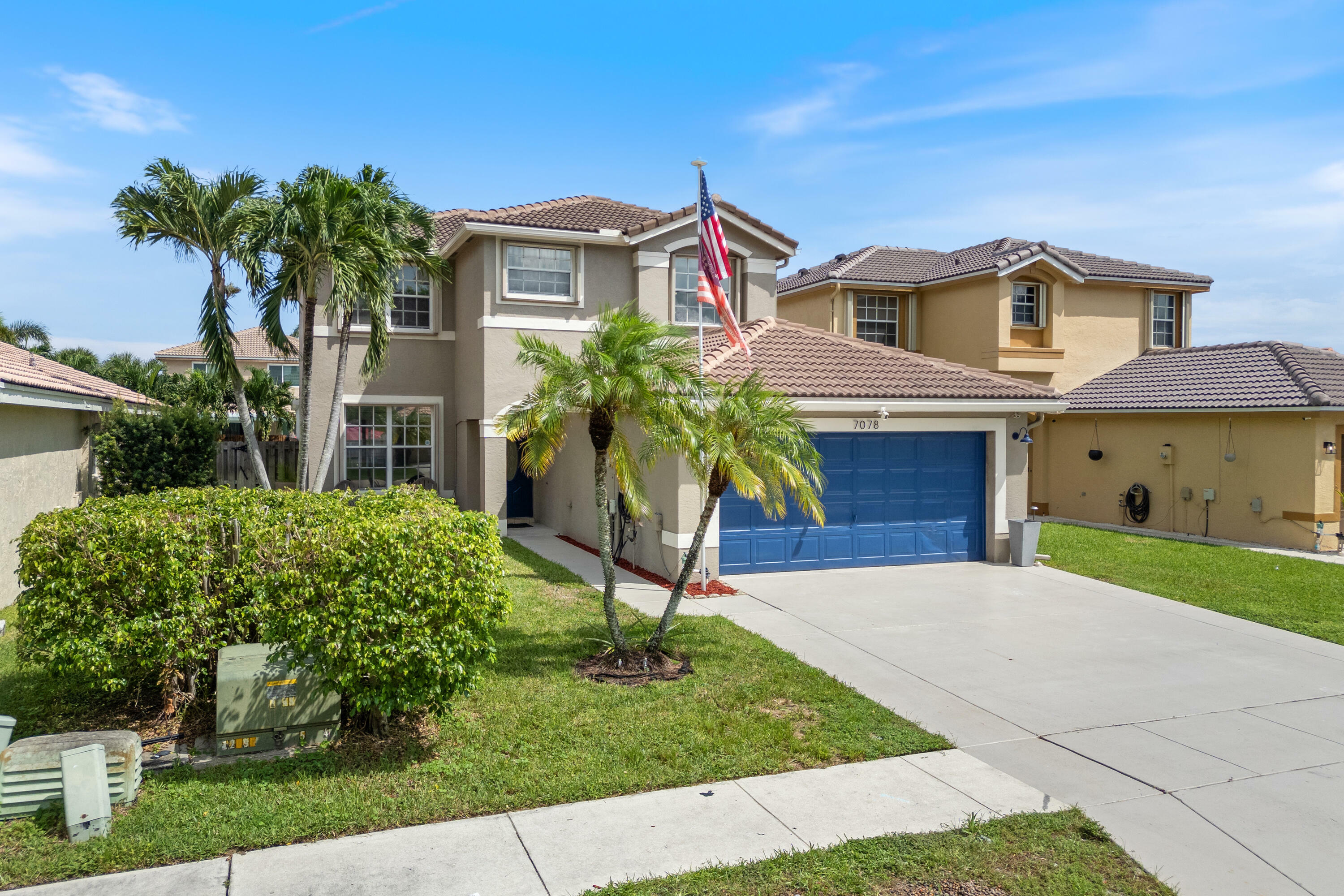 Property Photo:  7078 Chesapeake Circle  FL 33436 