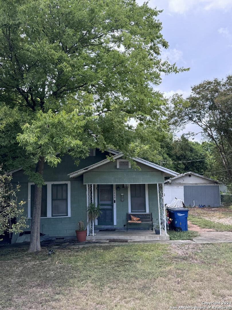 1440 W Mill  New Braunfels TX 78130 photo