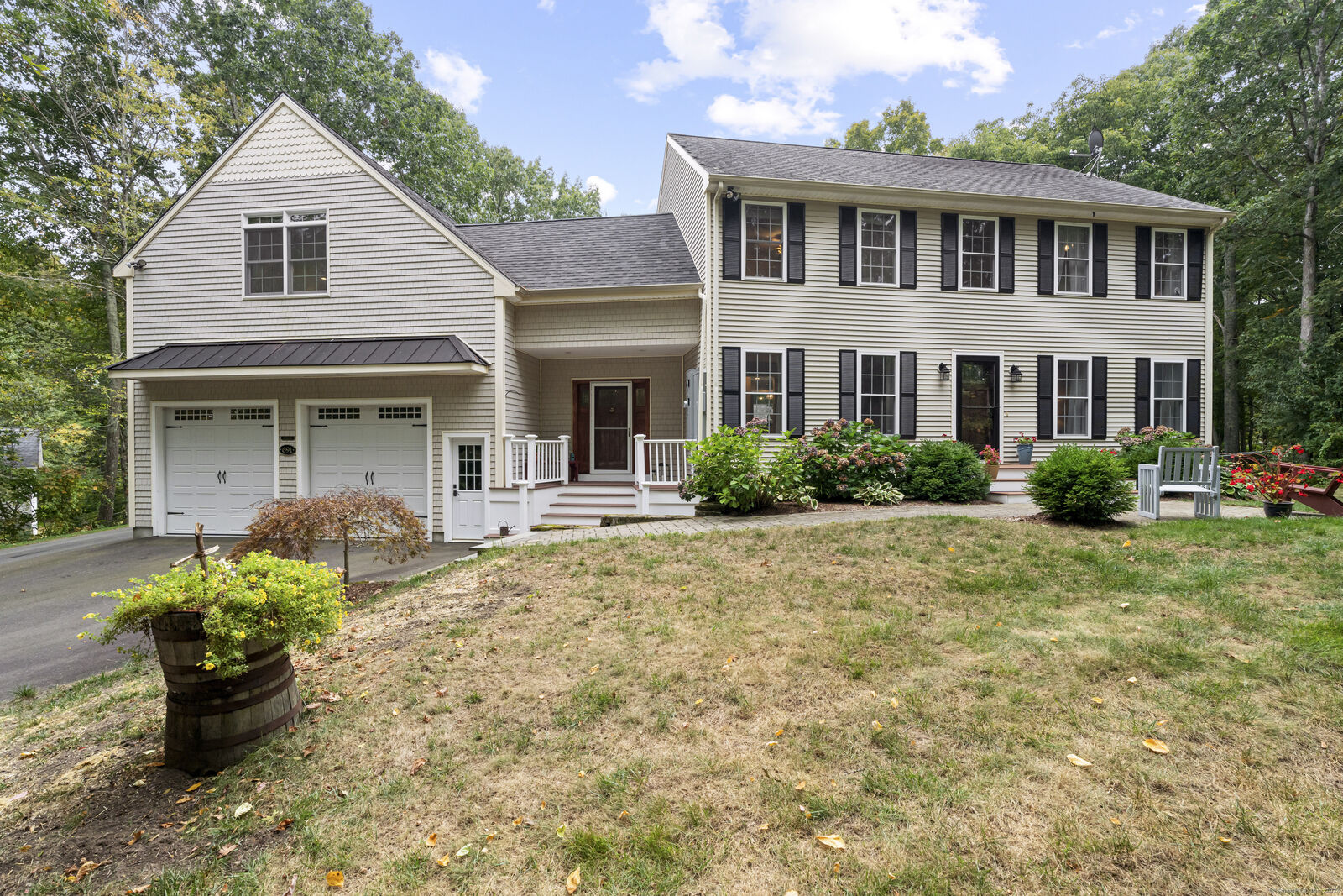 Property Photo: 691 East Pond Meadow Road CT 06498