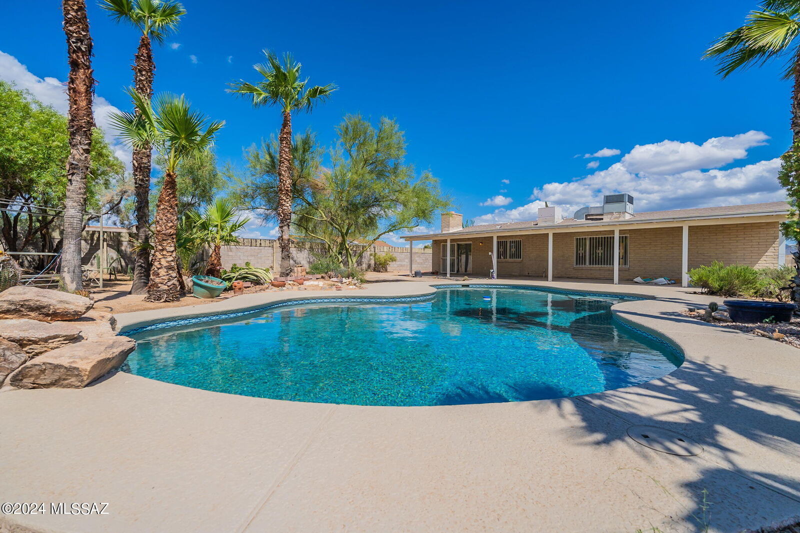 Property Photo:  7801 N Rasmussen Avenue  AZ 85741 