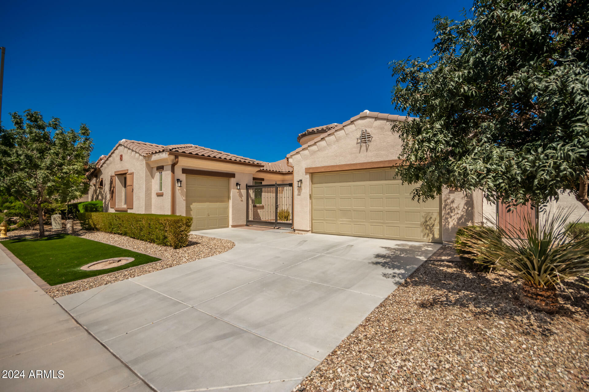 Property Photo:  2377 N 156th Drive  AZ 85395 