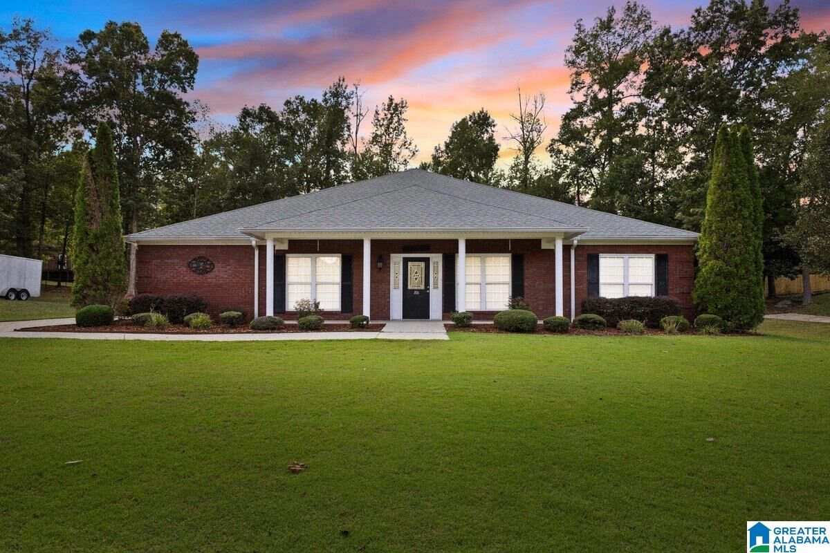 Property Photo: 106 Azalea Trail AL 35121