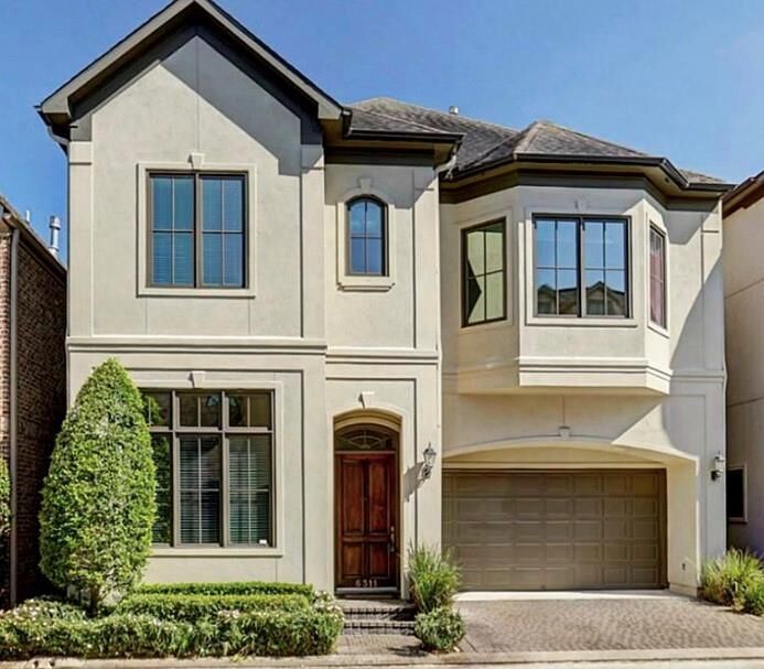 Property Photo:  6311 E Mystic Meadow  TX 77021 
