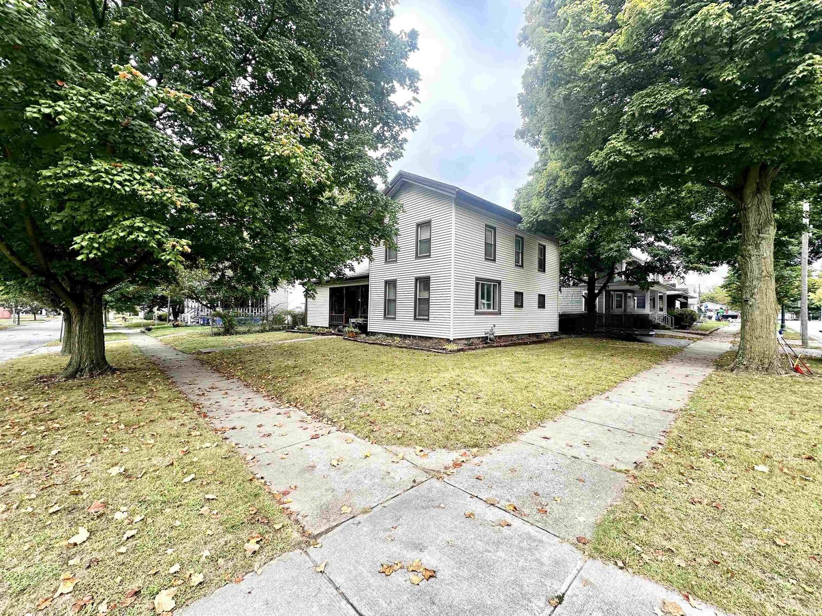 Property Photo:  409 E Mitchell Street  IN 46755 