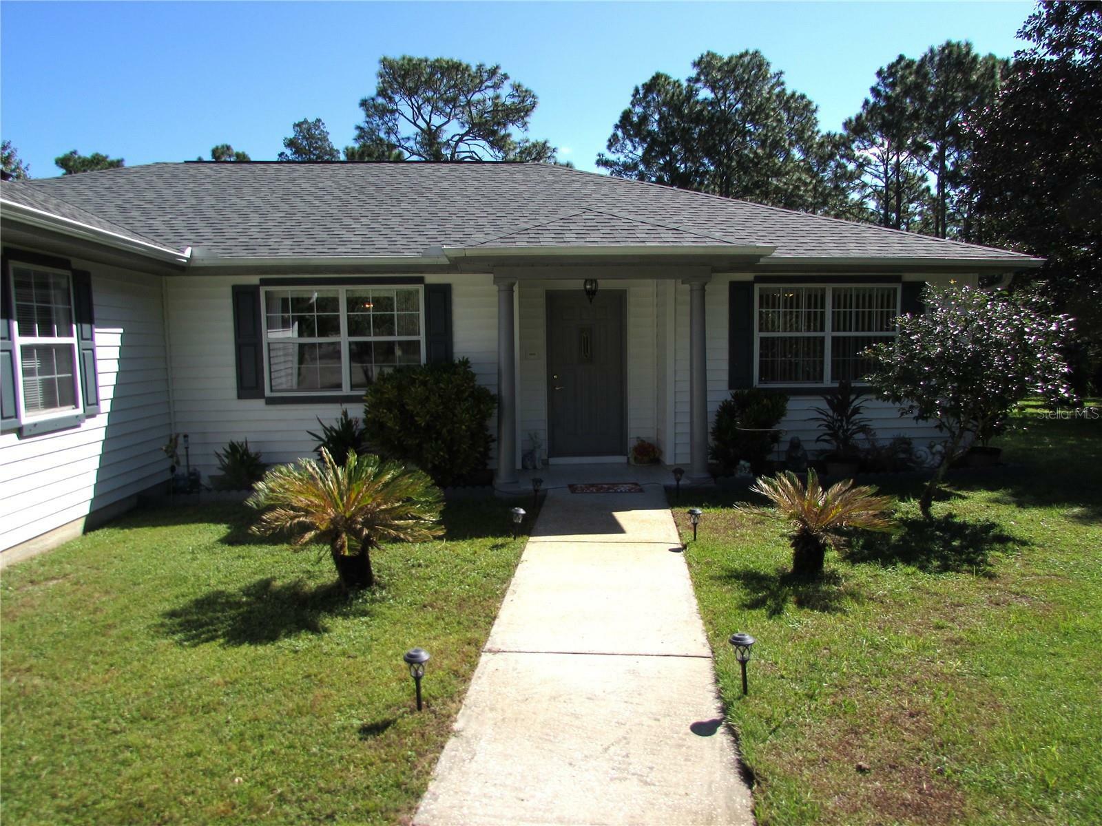 Property Photo:  8679 SW 211th Circle  FL 34431 