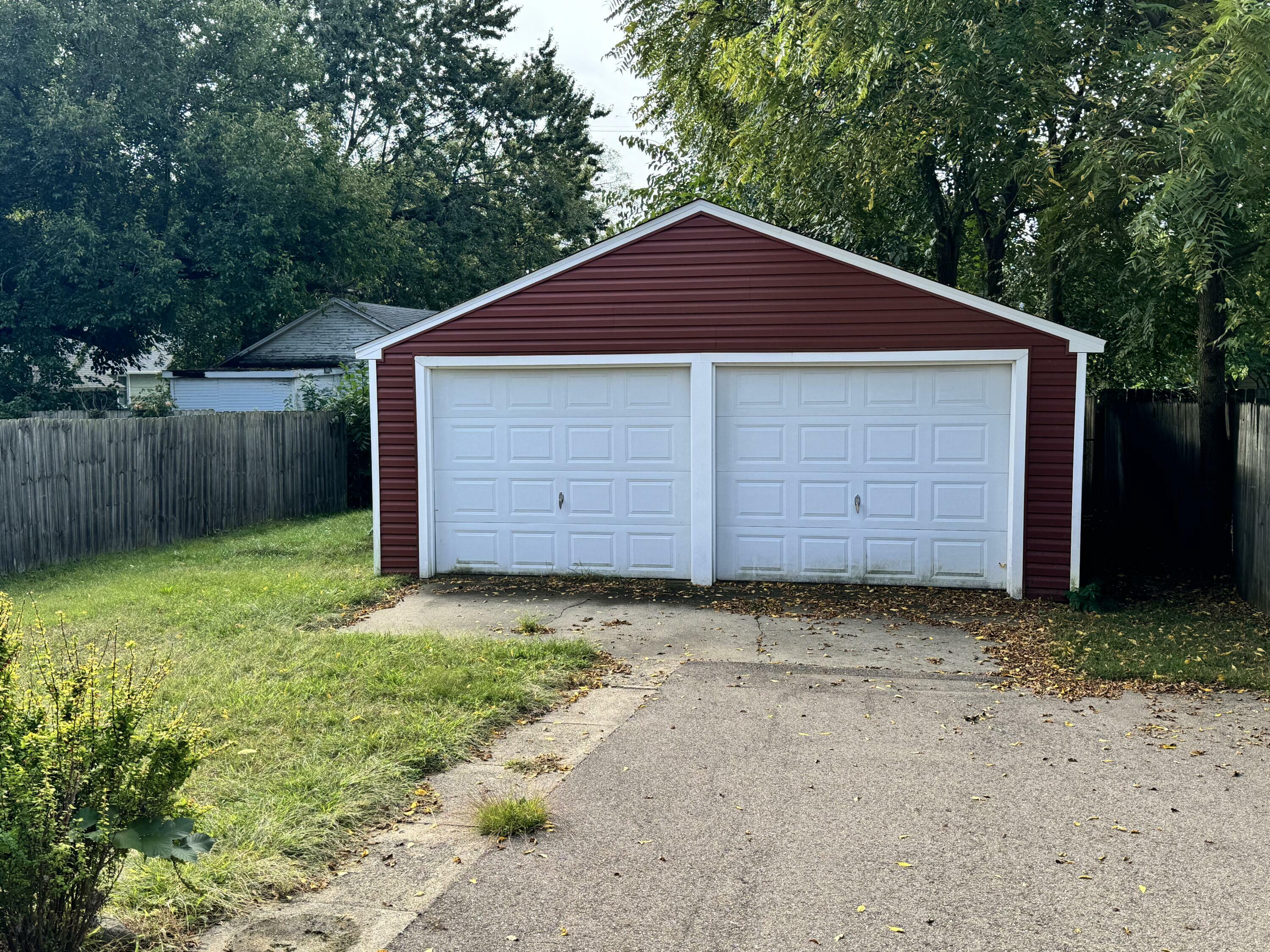 Property Photo:  331 Fairfield Avenue  MI 49015 