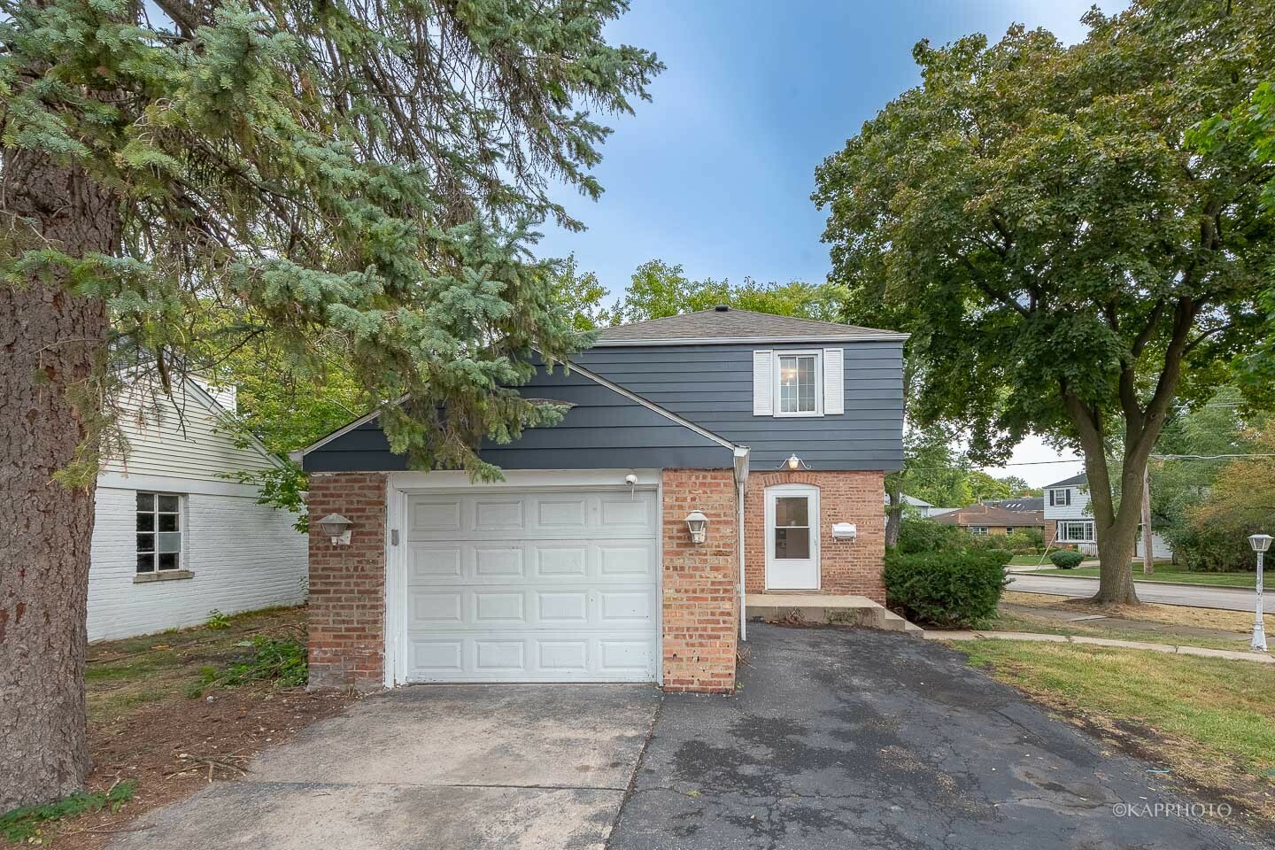 402 W Kirchhoff Road  Arlington Heights IL 60005 photo