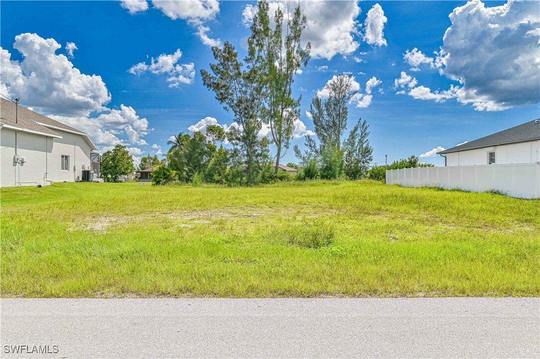 Property Photo:  152 SW 28th Street  FL 33914 