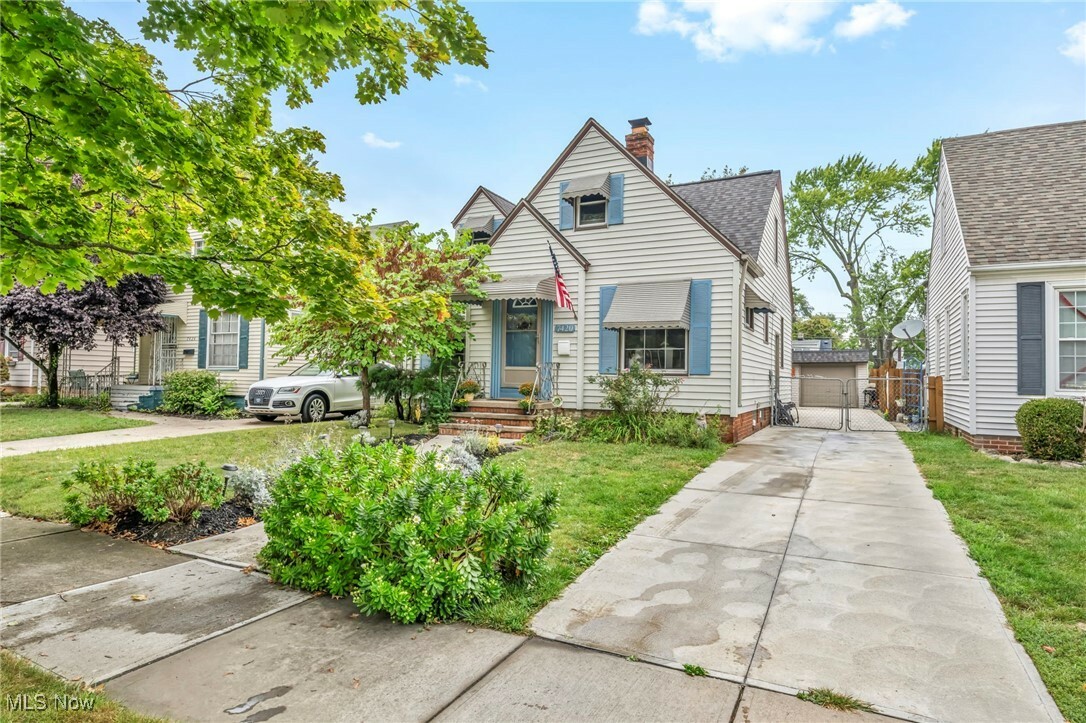 Property Photo:  7420 Woodhaven Avenue  OH 44144 