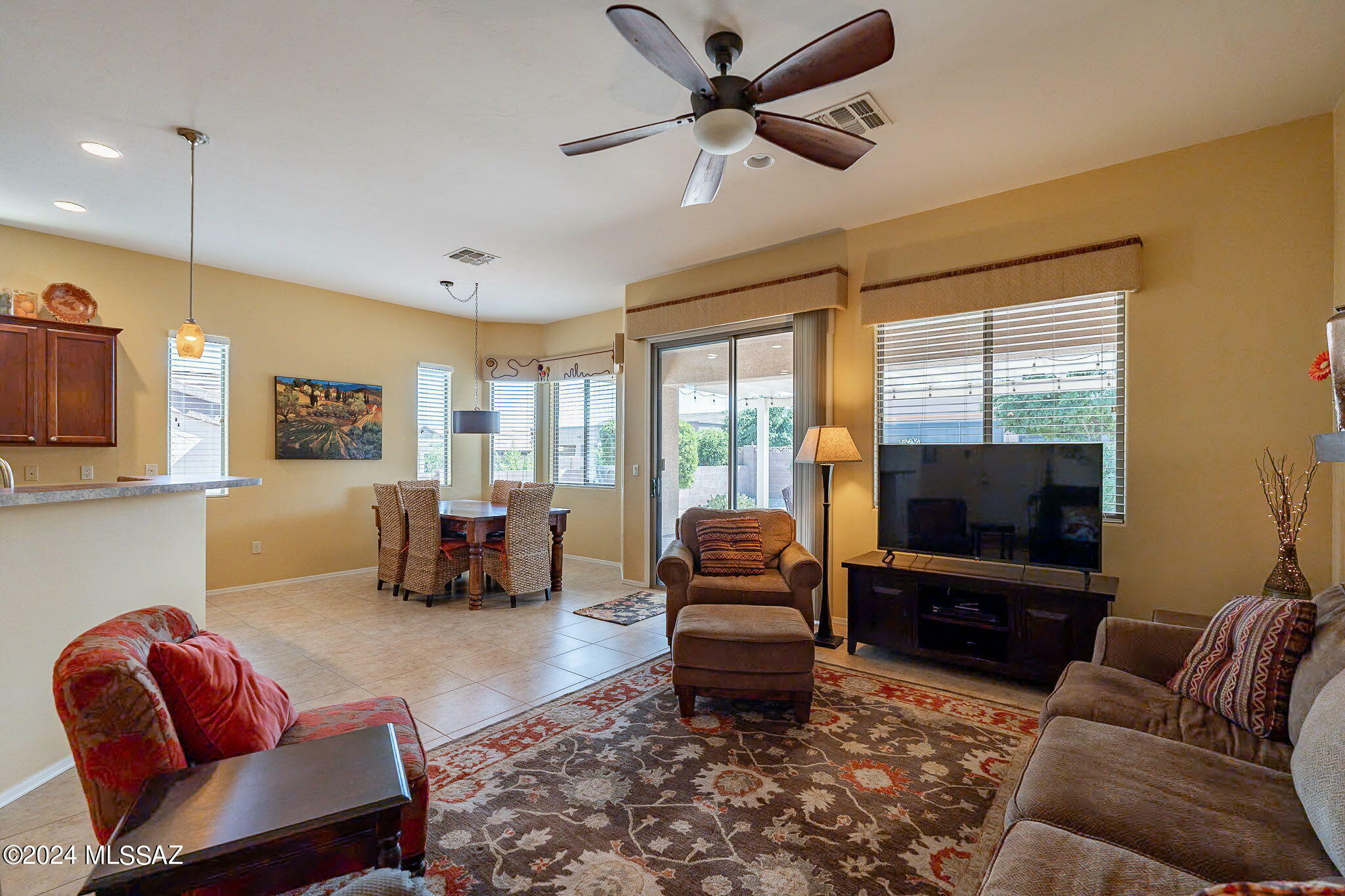 Property Photo:  963 W Bosch Drive  AZ 85614 