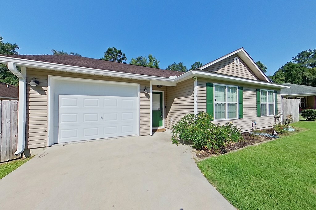 Property Photo:  1319 N Young  GA 31792 