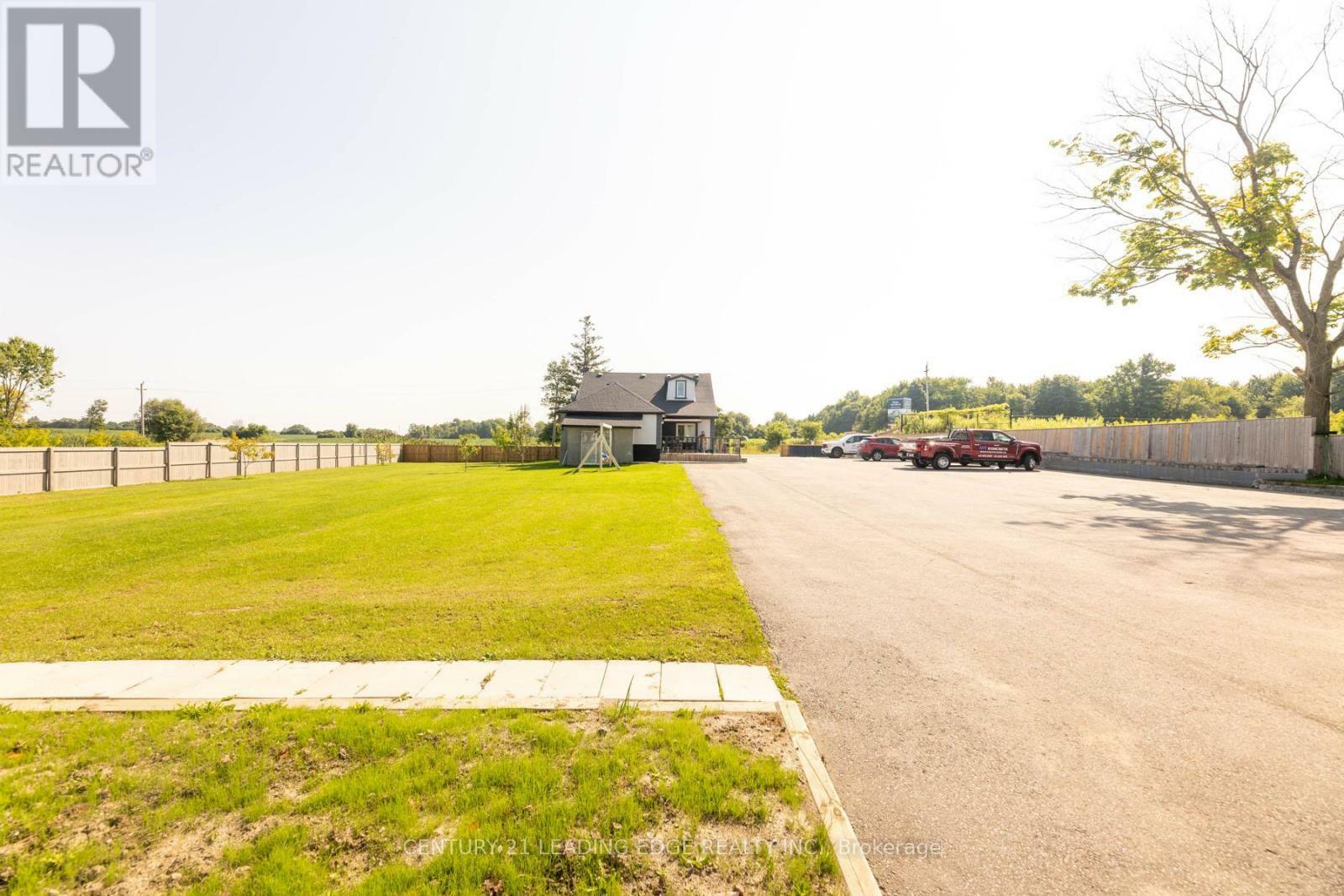 Property Photo:  12750 Dufferin Street  ON L7B 1K5 