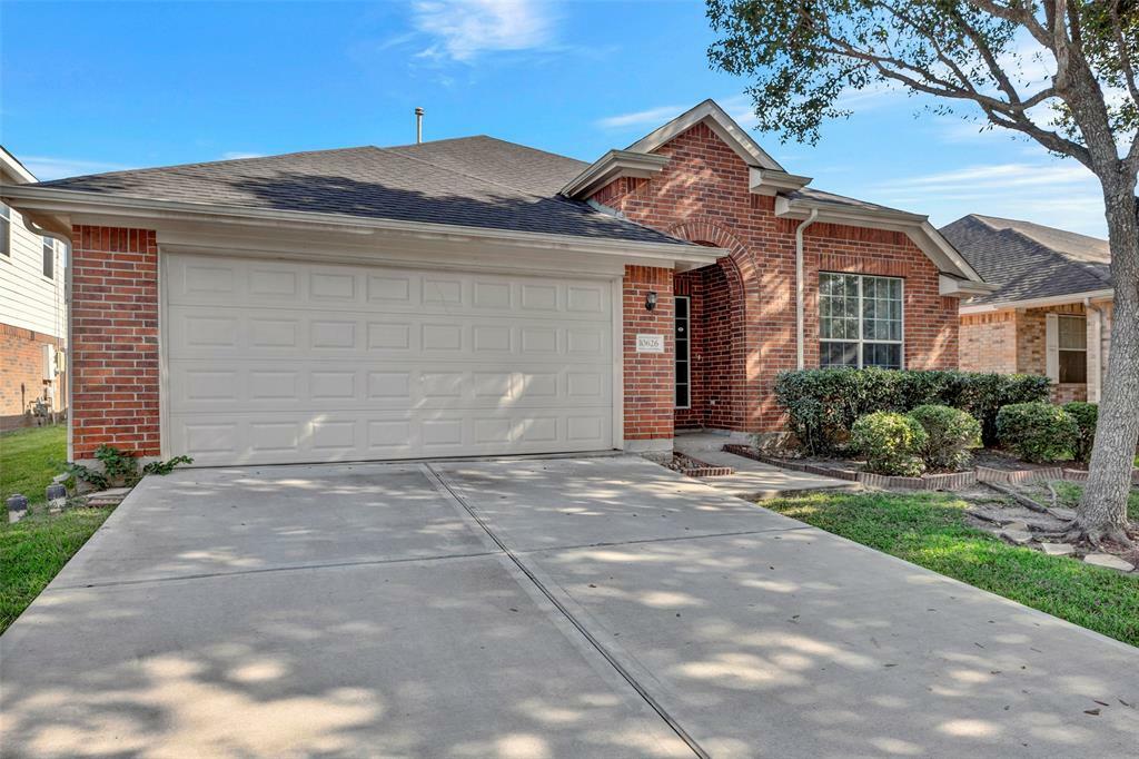 Property Photo:  10626 Acacia Forest Trail  TX 77089 