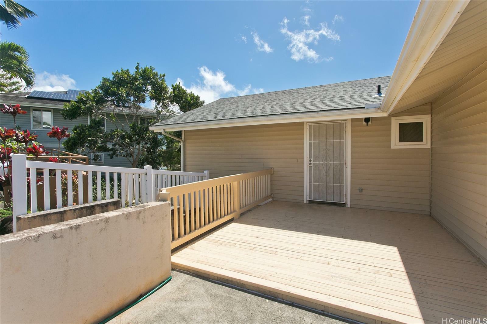 Property Photo:  2156 E Aumakua Street 25  HI 96782 