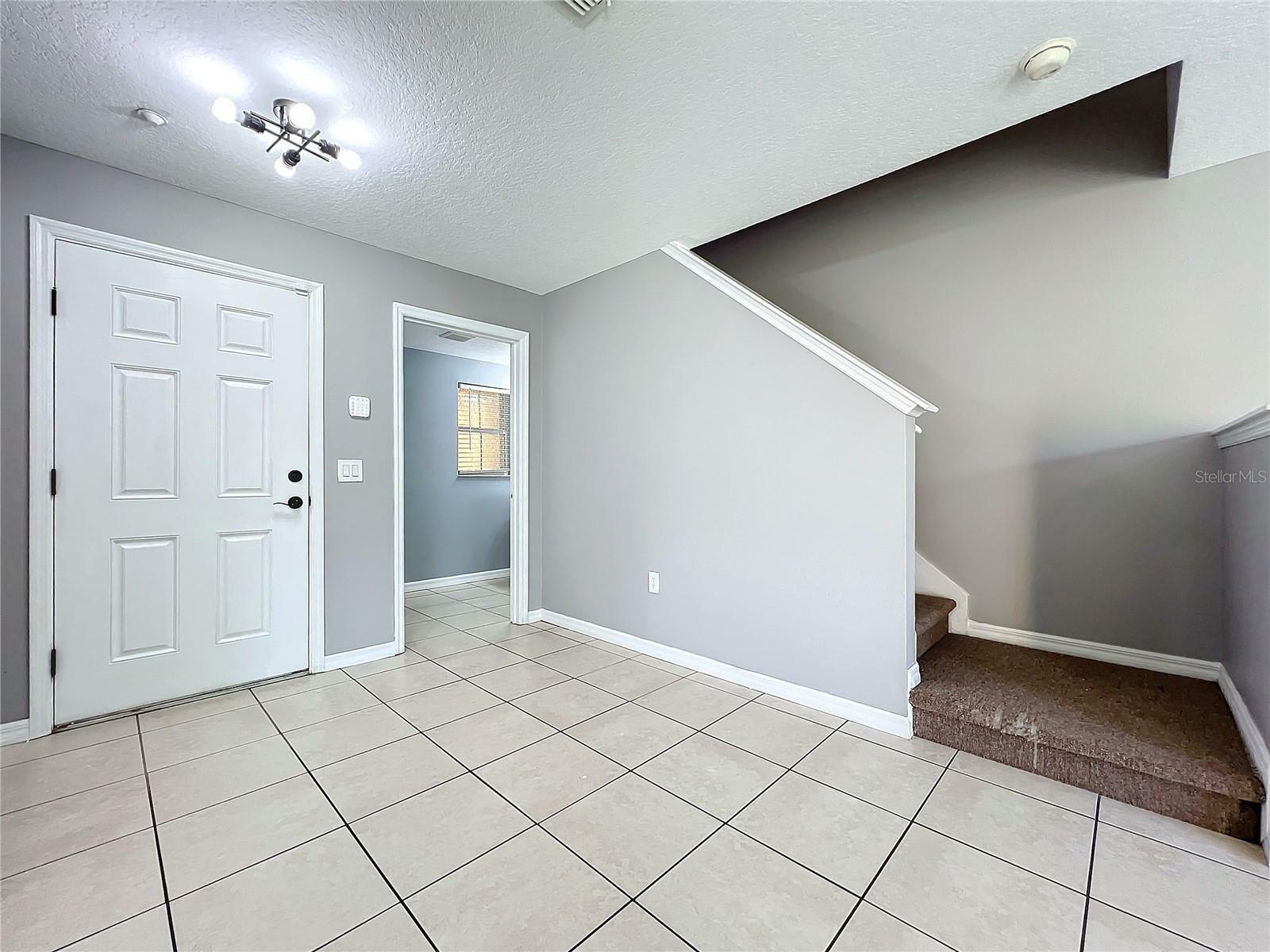 Property Photo:  350 Winter Nellis Circle  FL 34787 