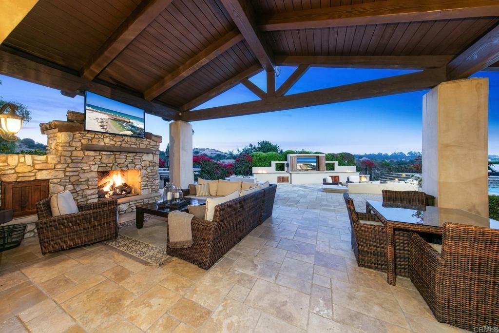 Property Photo: 7579 Northern Lights CA 92127