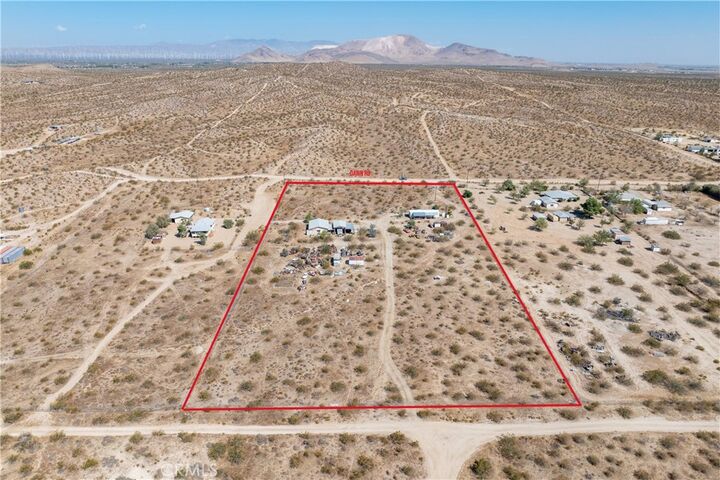 Property Photo: 3424 Dawn Road CA 93560