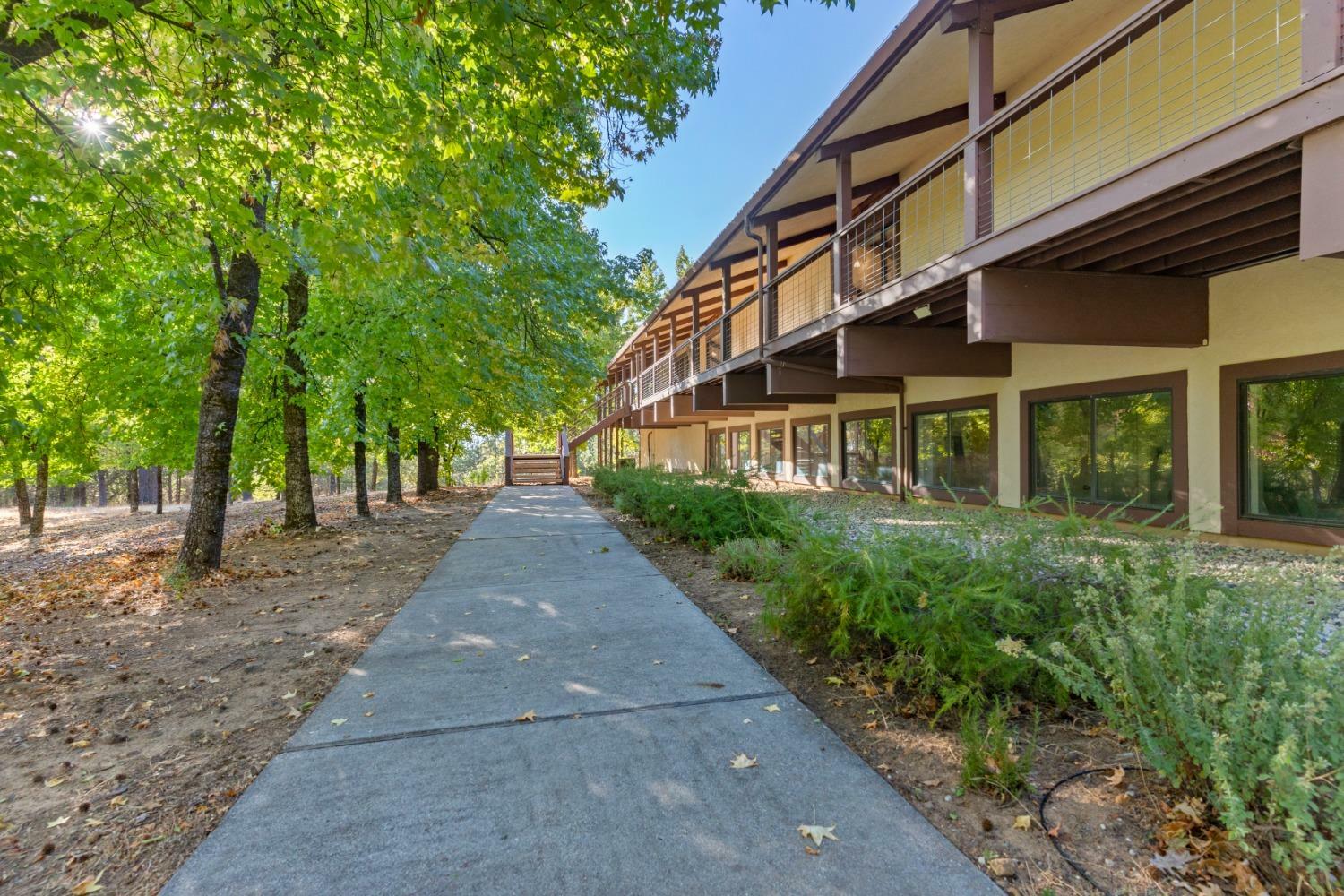 Property Photo: 14070 Cartwright Way CA 95959
