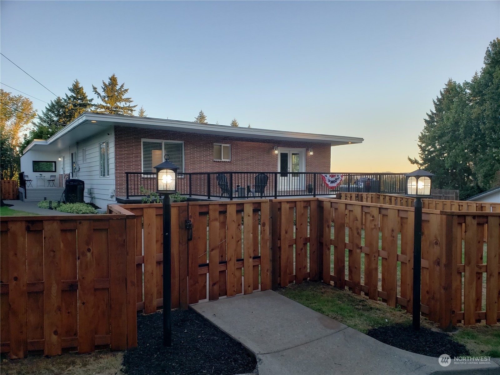 Property Photo:  4607 NE 22 Avenue  WA 98663 