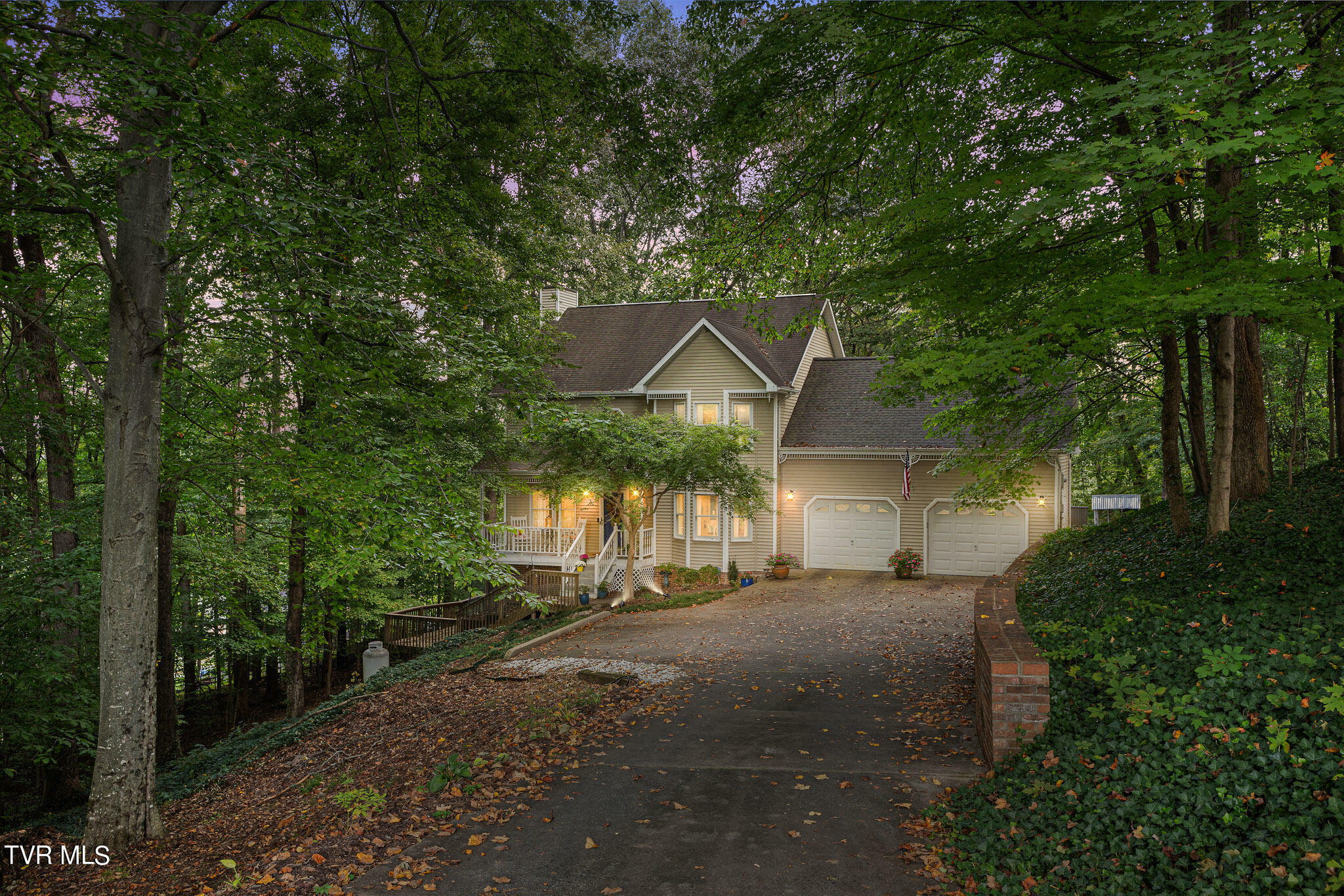 Property Photo: 376 Cain Drive TN 37617
