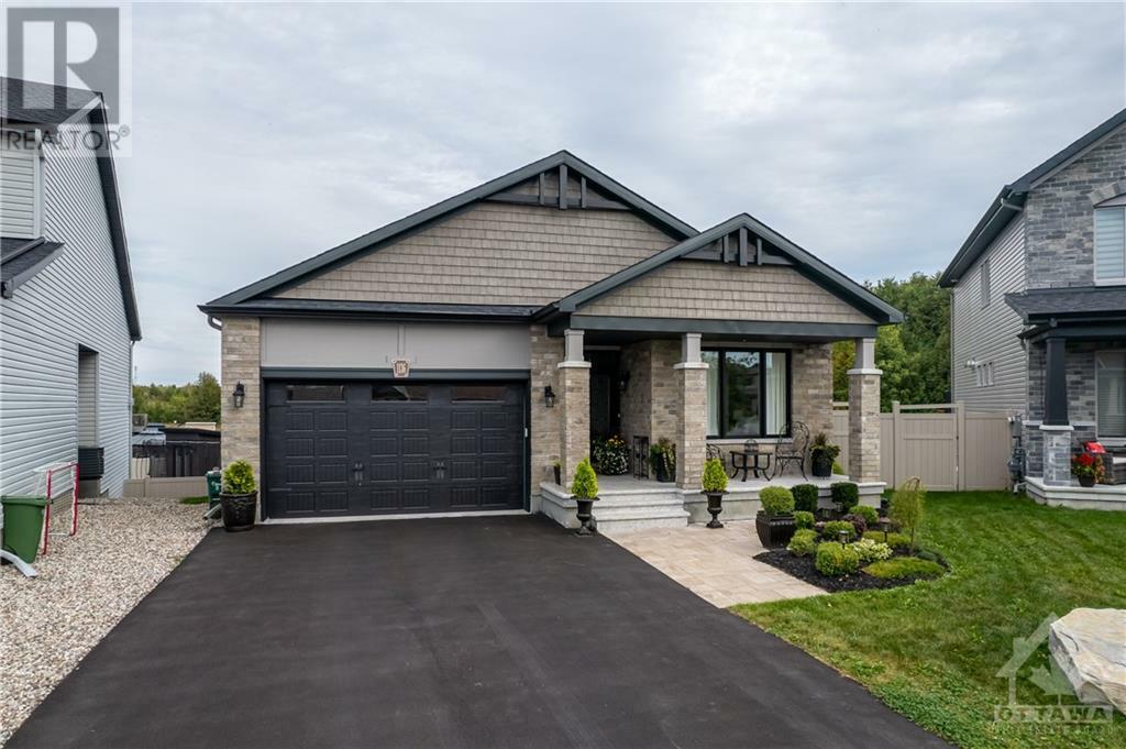 1136 Beckett Crescent  Stittsville ON K2S 0Z1 photo