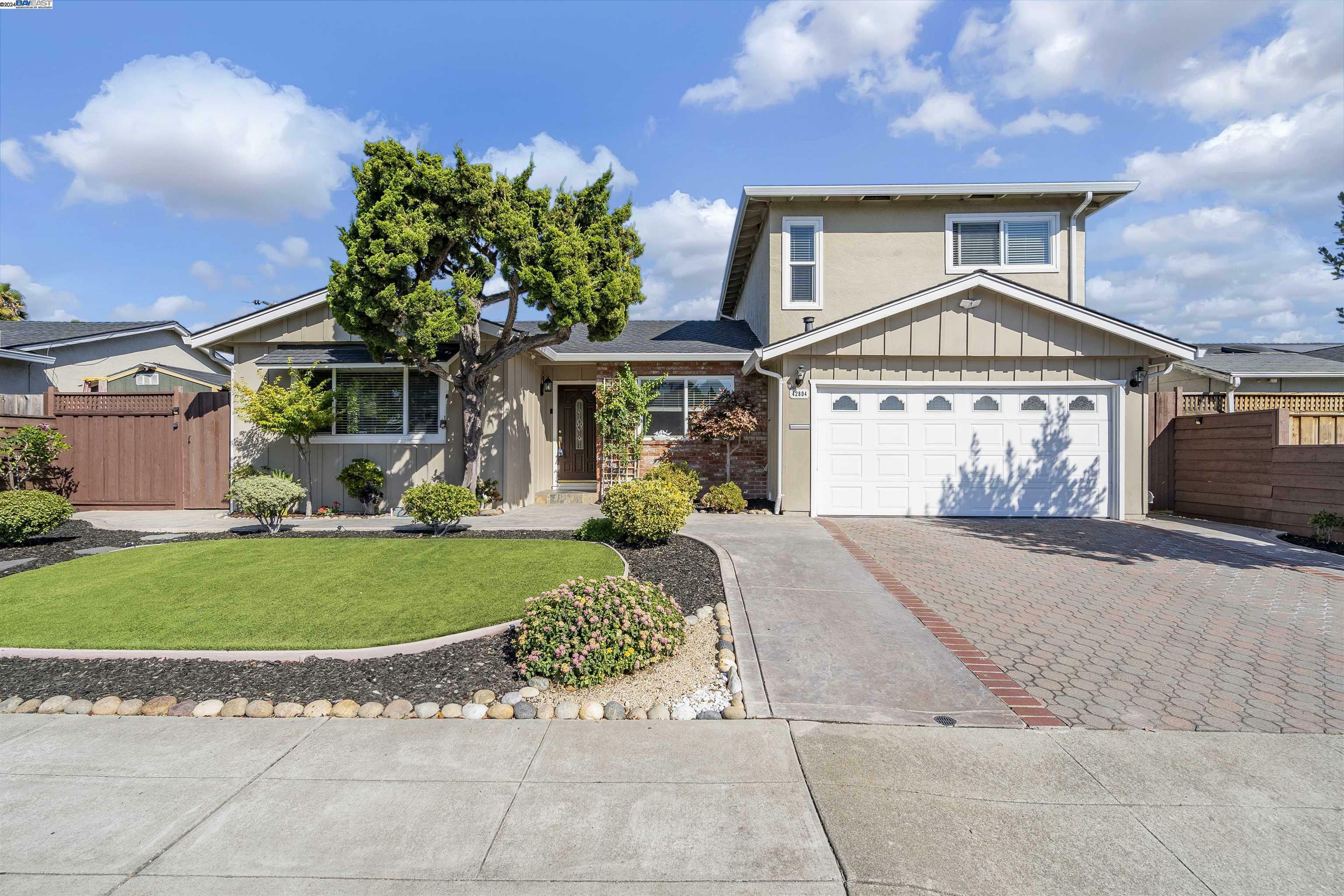 Property Photo:  42804 Isle Royal St  CA 94538 