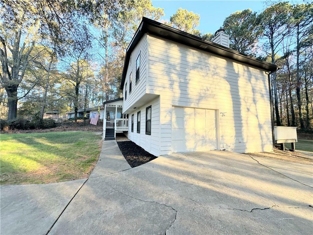 Property Photo:  1759 Spring Hollow  GA 30043 