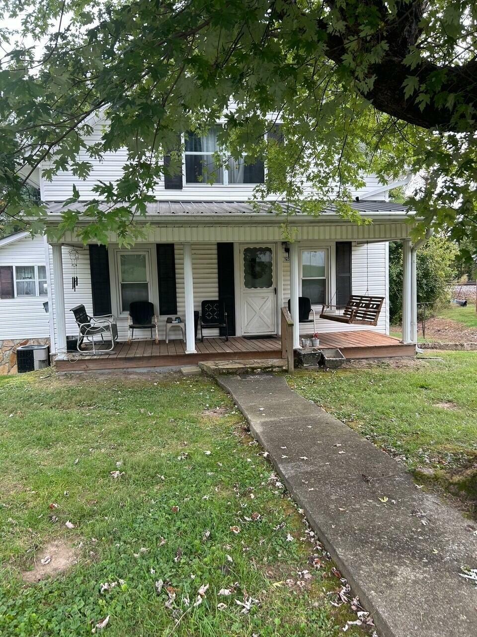 Property Photo:  202 Stanford Street  KY 42553 