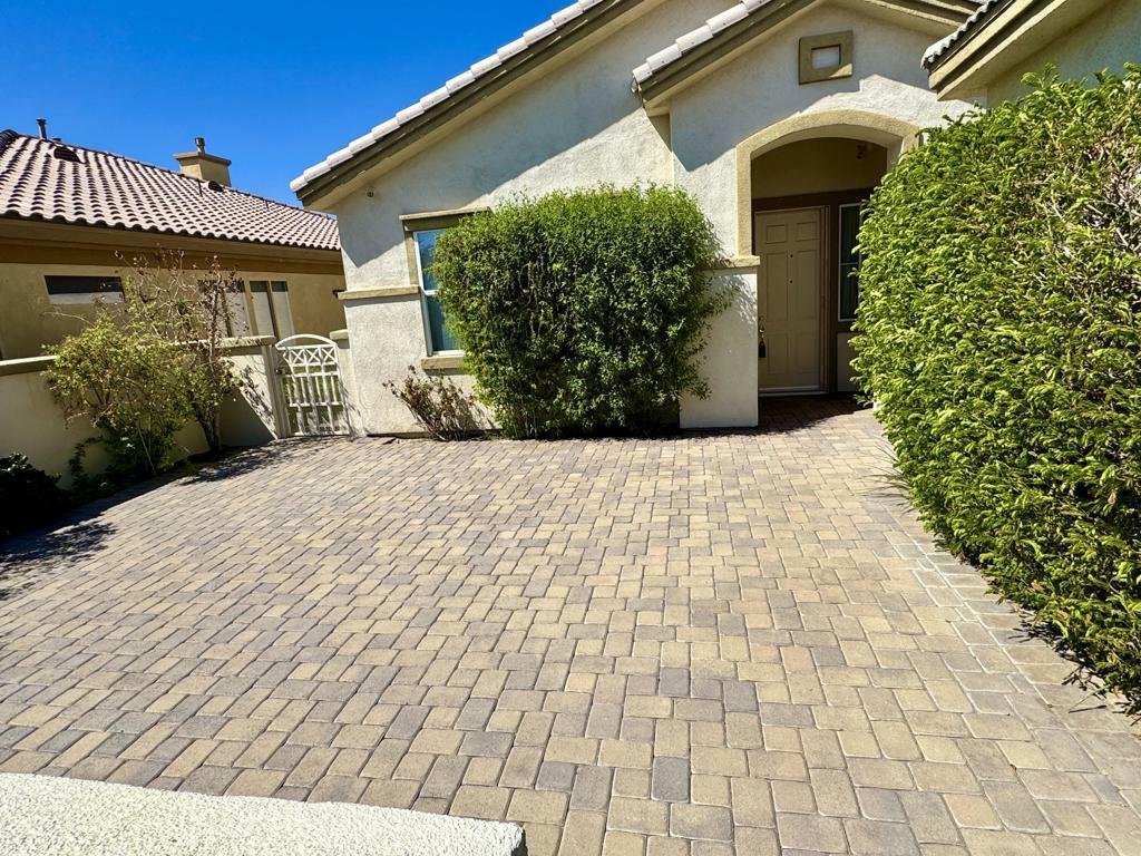 Property Photo:  43393 Saint Andrews Drive  CA 92201 