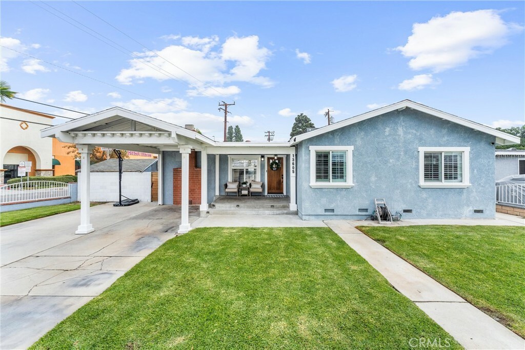 Property Photo:  13605 Bentongrove Drive  CA 90605 