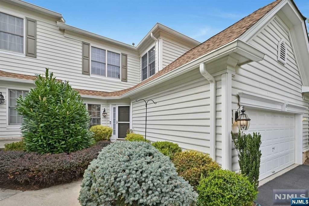 Property Photo:  29 Thistle Drive  NJ 07652 