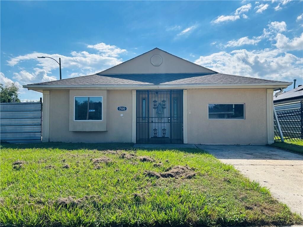 Property Photo: 7500 Avon Park Boulevard LA 70128