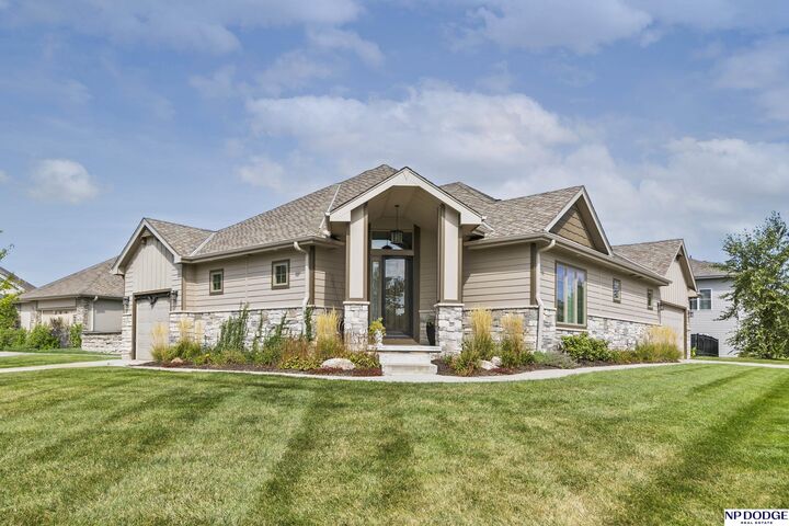 12650 Iowa Circle  Omaha NE 68142 photo