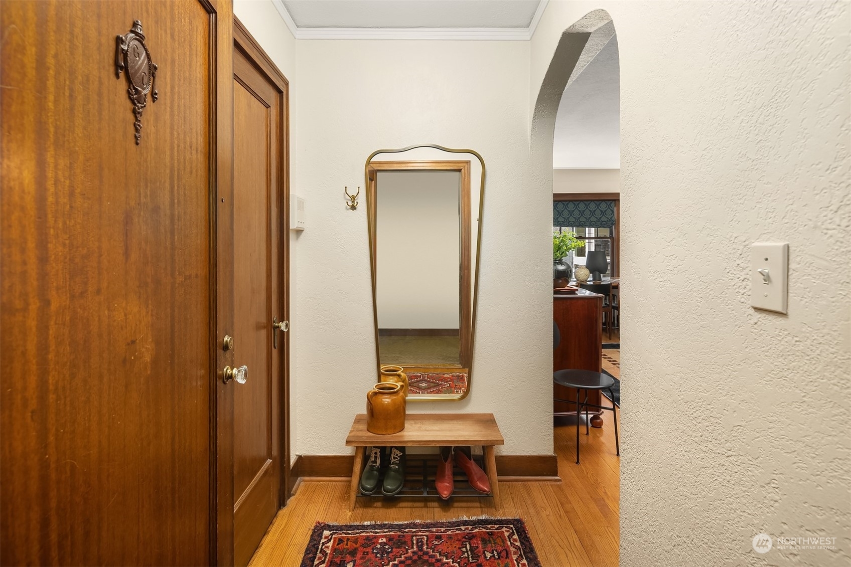 Property Photo: 1631 16th Avenue 209 WA 98122