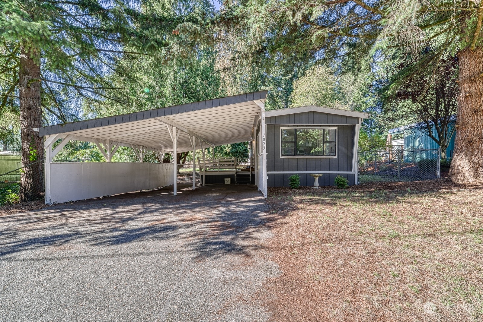 7025 87th Street NW  Gig Harbor WA 98332 photo