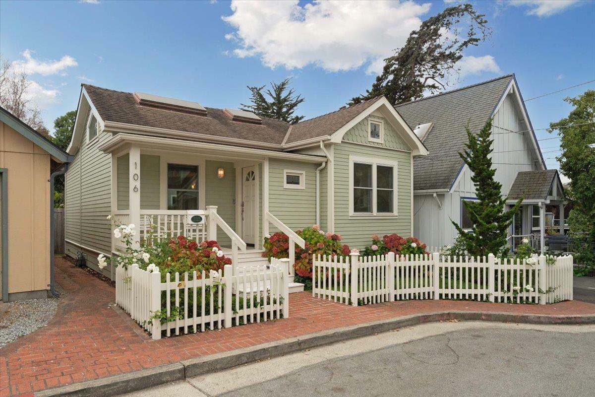 106 Doane Street  Santa Cruz CA 95062 photo