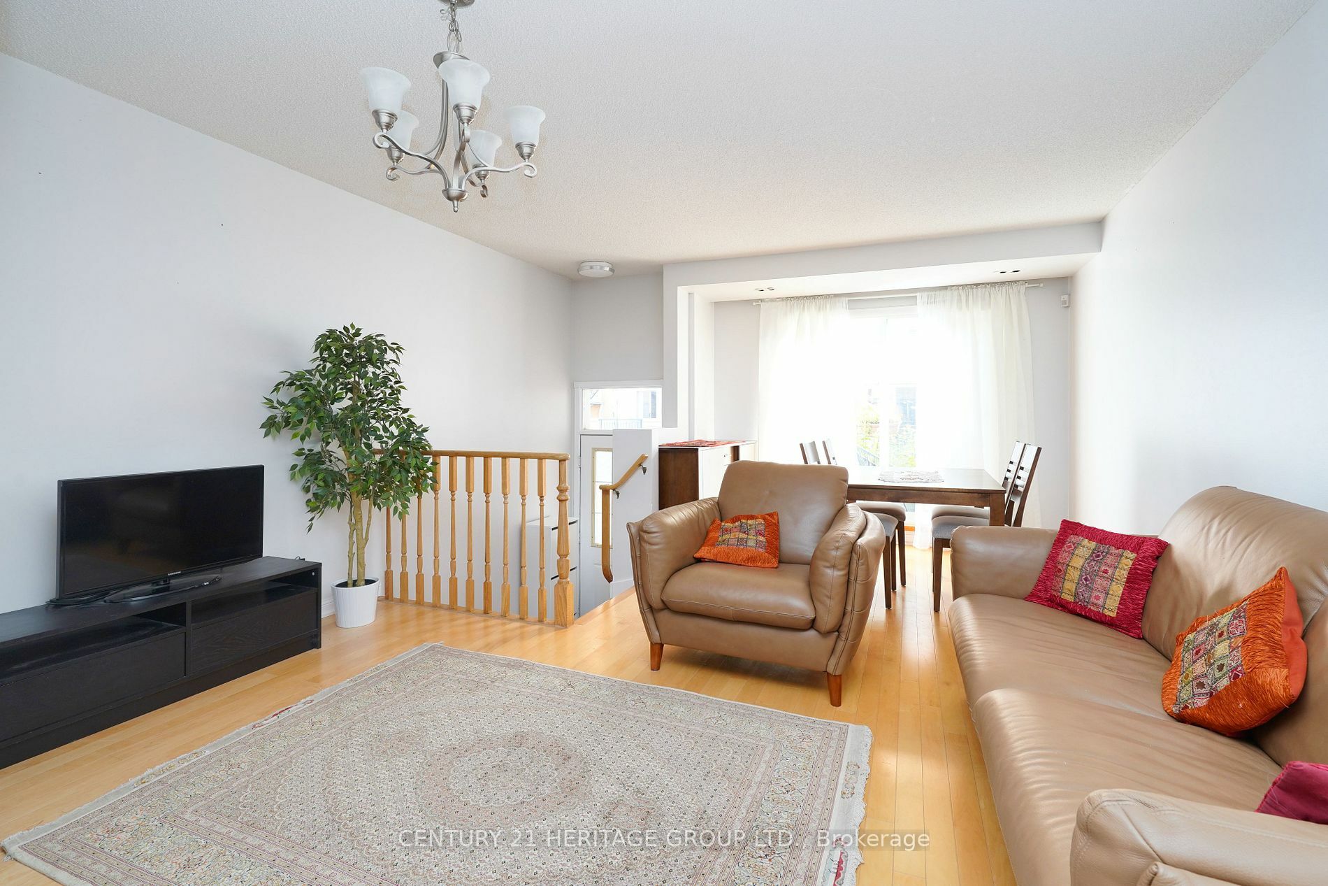 Photo de la propriété:  28 Sommerset Way 1506  ON M2N 6W7 